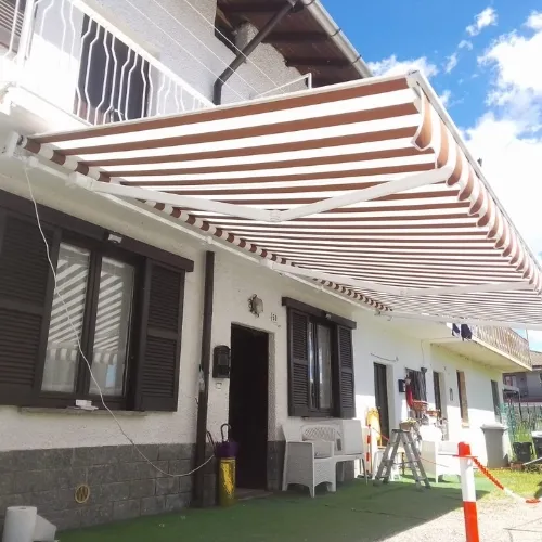 tenda da sole a bracci monza brianza